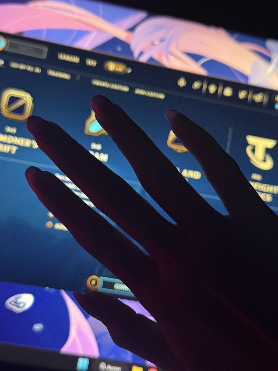 elsie ♡ tweet media