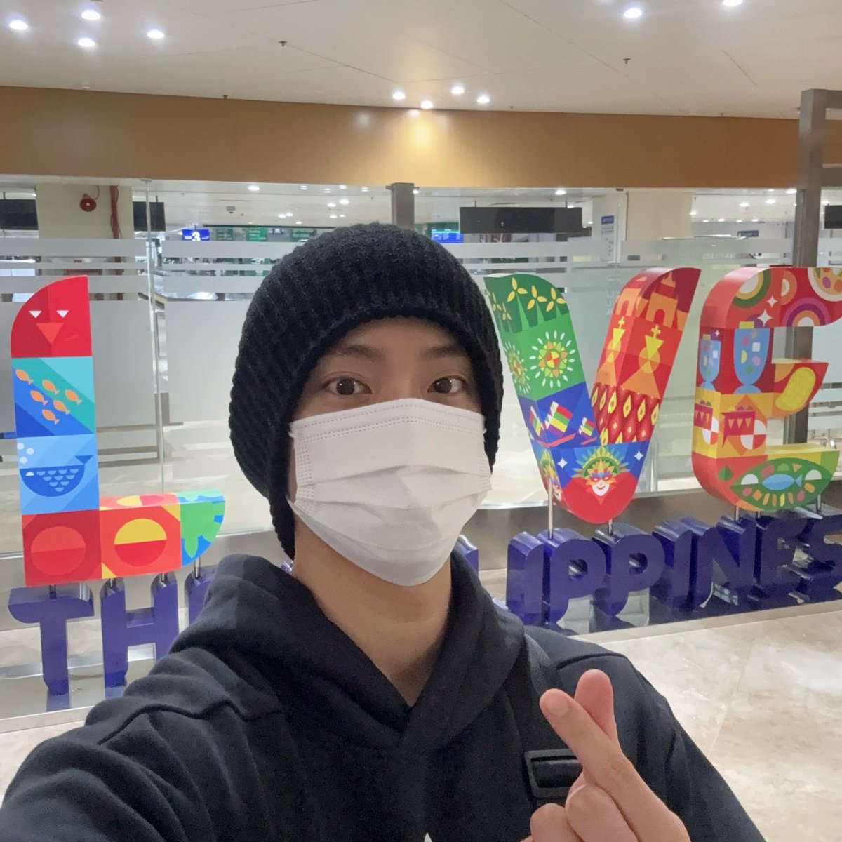 pillowww__'s tweet photo. 같은 장소 다른 사진들 📸💚 https://t.co/Uvax0ki2Du