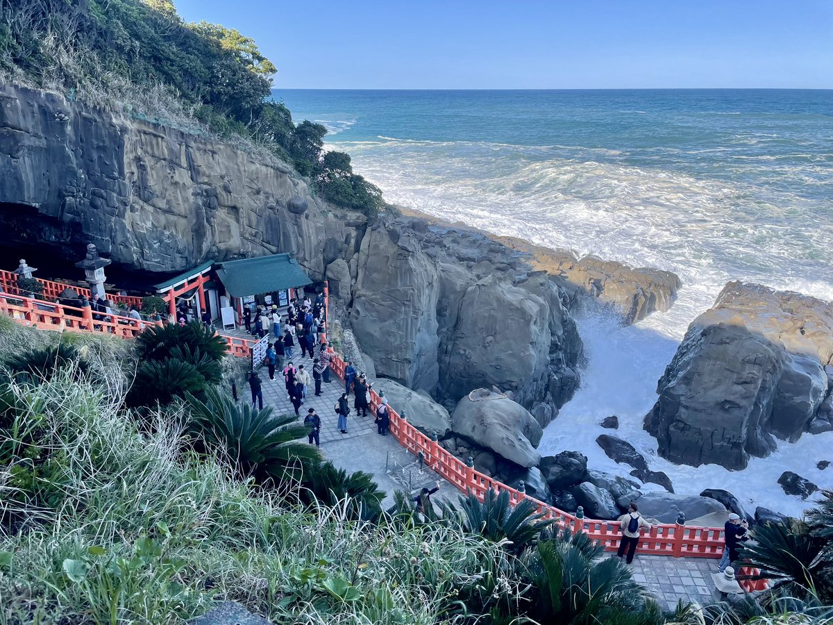 metoriman's tweet photo. 友人と女3人宮崎旅に行ってきた！
2泊3日じゃ足りない… https://t.co/R4qWnAGizD