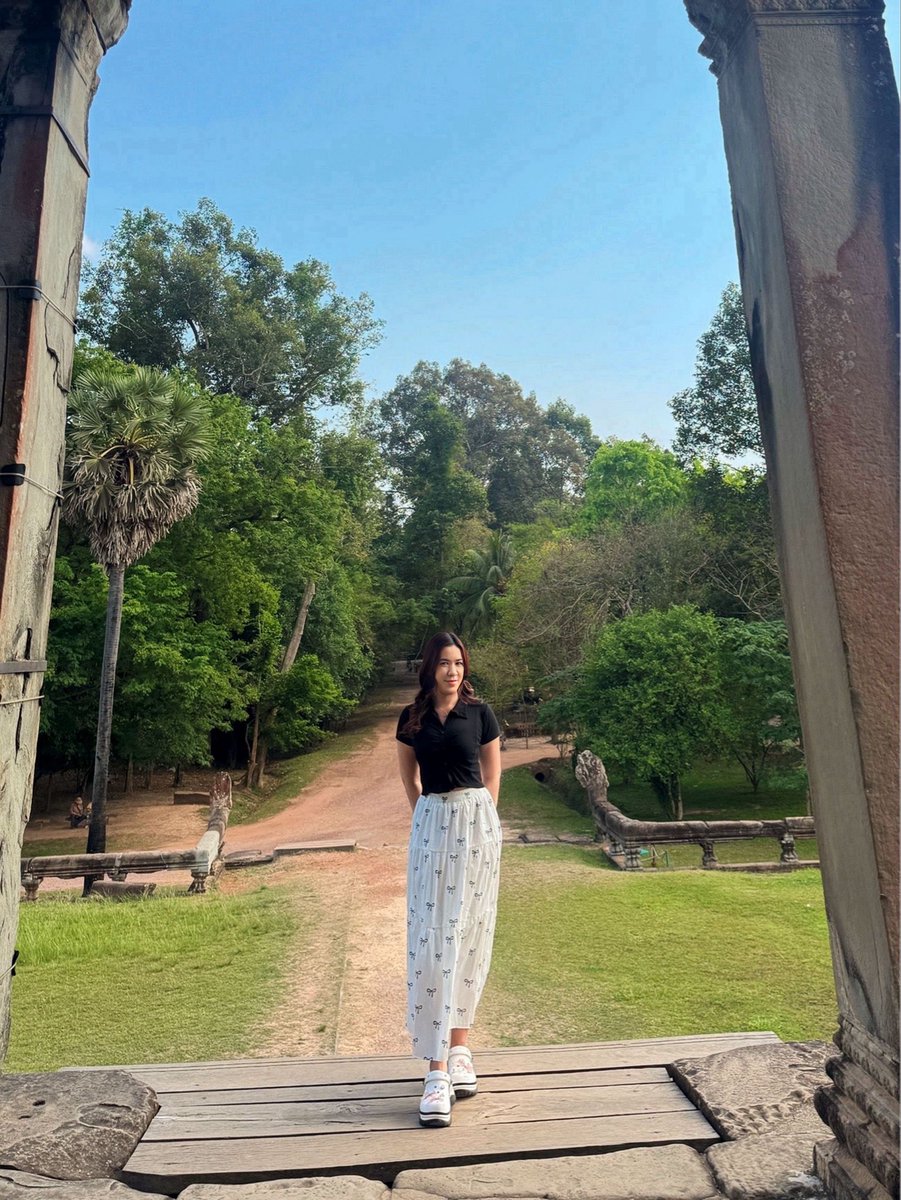 VolikaSrey84243's tweet photo. 🌱🌱🌱
#AngkorWat
#SiemReap
#Cambodia https://t.co/kYJHeb7G3T