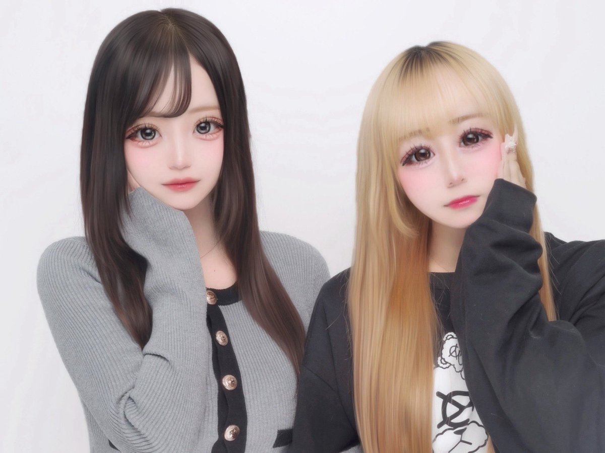 _mluvh's tweet photo. はるちゃんが20歳のお祝いしてくれた 🫶🏻 https://t.co/jovjnhC8y9