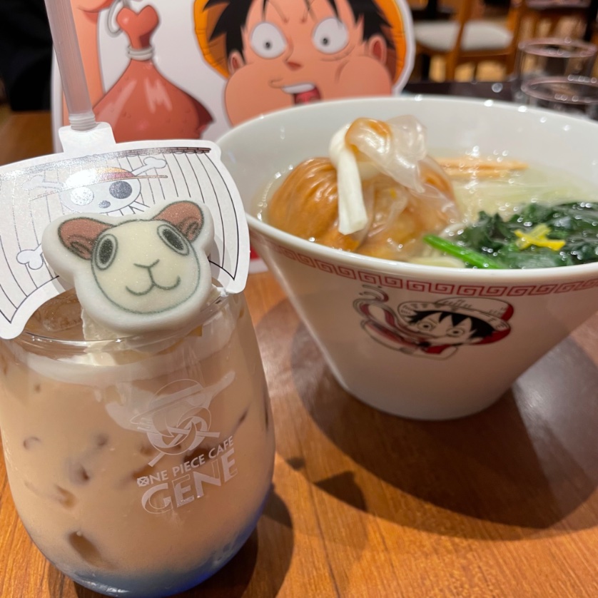 コップ自体に色がついているなんて思わず、必死に混ぜていた。混ざらないなと思いました。