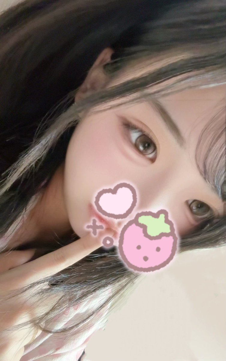 ひぃ tweet media