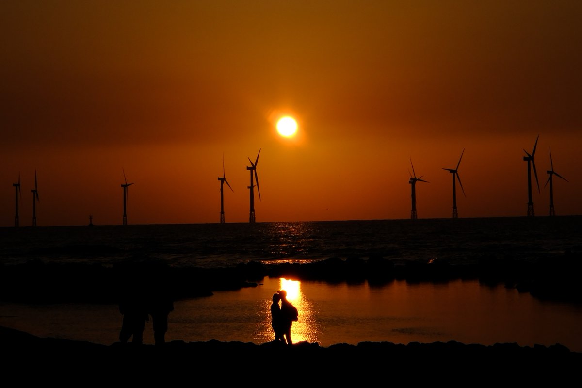 5upporter tweet media