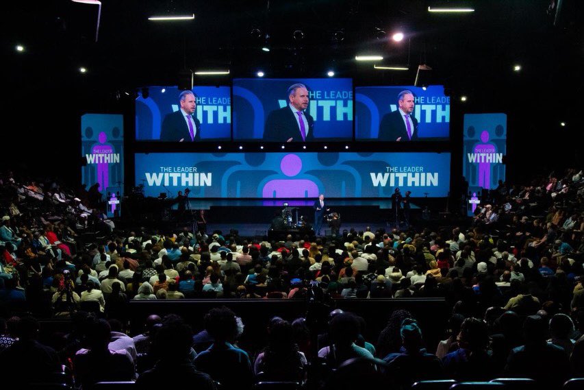 Bert Pretorius tweet media