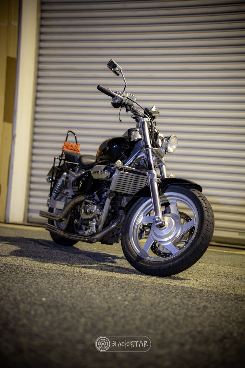 カメラ勉強中…📕
寒かったけど
やぱバイクは楽しいし
インカムデビューしたけど
話しながら走るのおもろい🥺