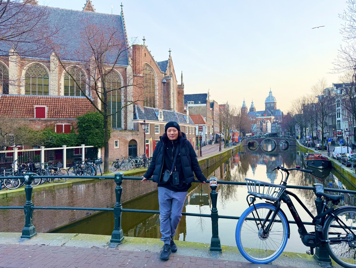 あとむ tweet media