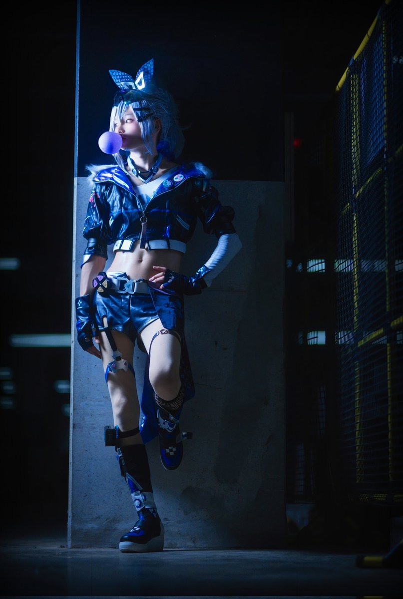 sonaremaru's tweet photo. ここら辺のお写真、無加工なんですけど
コンプレックスの口元は風船で、男性特有の骨格はウィッグでカバー出来て、
そこに最高なカメラマンさんの試行錯誤と手腕のおかげで
めっっちゃお気に入りの写真になったから見てほしい
無加工なのにこれですよ、、！？やばいよやばいよ https://t.co/a446tcHutk