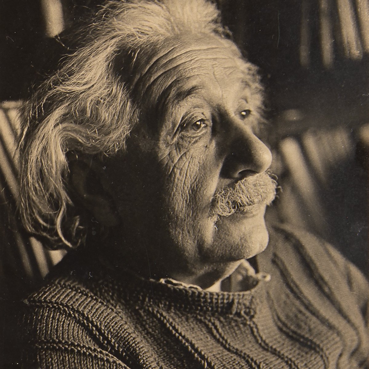 Physics In History tweet media