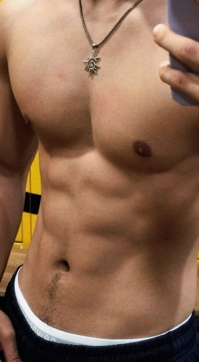 Visual Males 👀🫦 tweet media