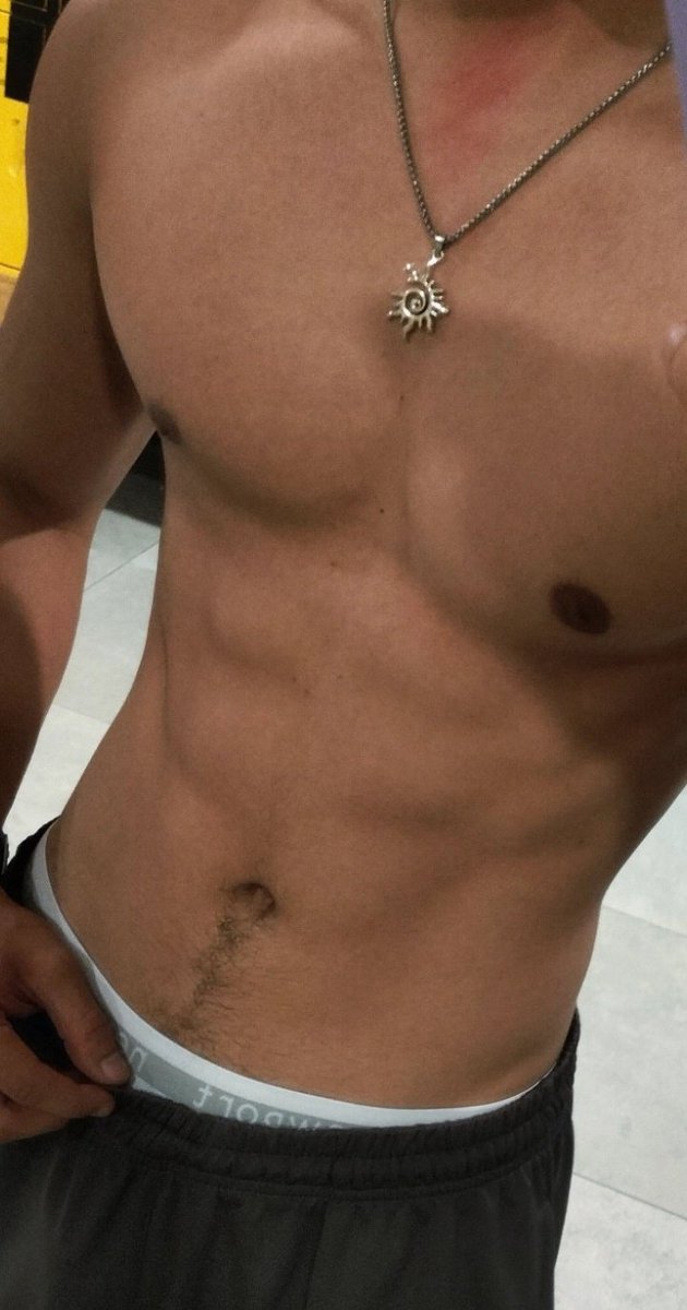 Visual Males 👀🫦 tweet media