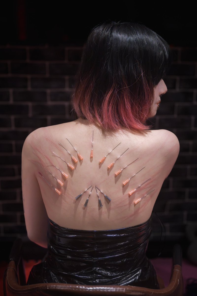 初醒·Lois tweet media