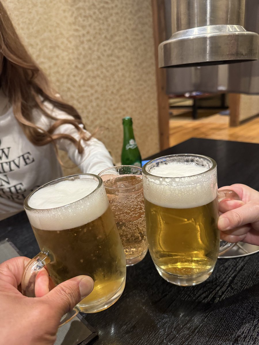 coooobra's tweet photo. 結婚記念日で飲み🍺 https://t.co/Gtv6Zh5zlE