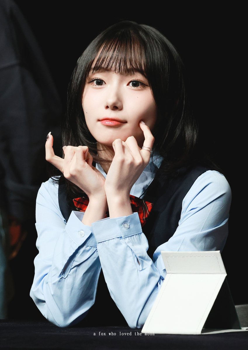 つきつね tweet media