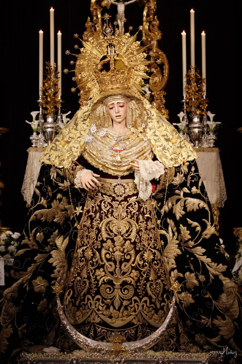 Alvaro_MunozR's tweet photo. A tus plantas Señora, se arrodilla Triana…

@hdadlaestrella @OlivaSalteras 

#50AñosCapillaEstrella 
#CuaresmaenlaEstrella https://t.co/hE0oe11Pfs