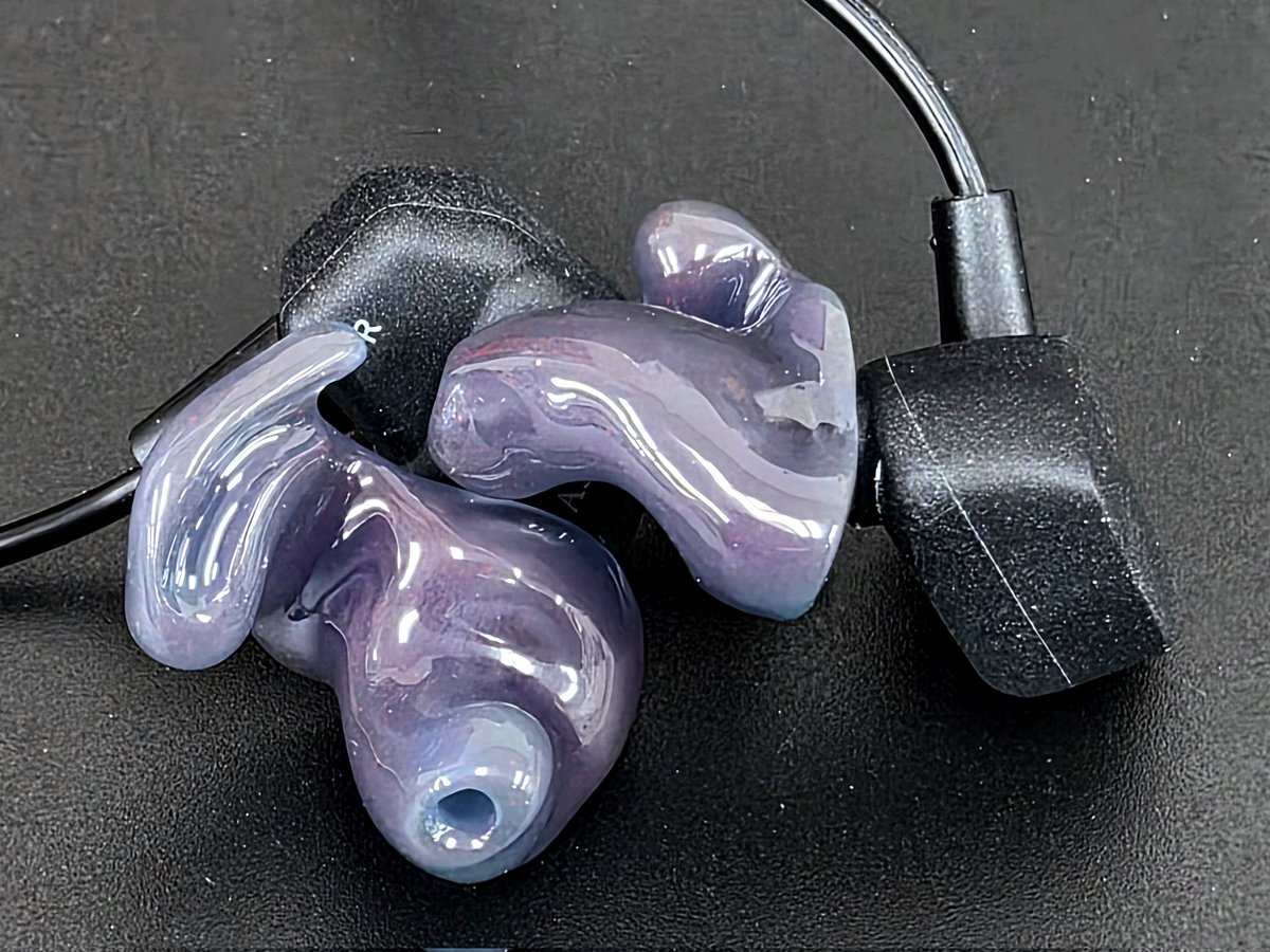 e☆イヤホン・ラボ tweet media