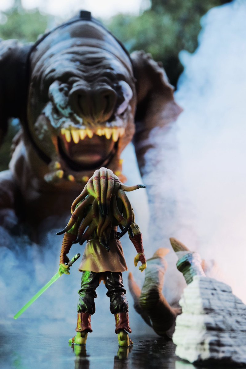 Read Five Designs tweet media