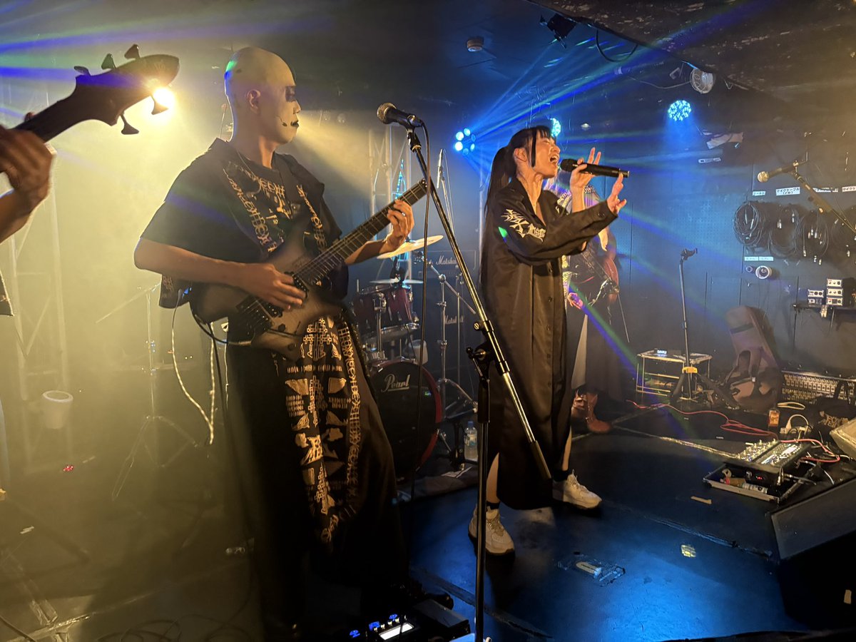 nezu_metal's tweet photo. 今日なんかえらい盛り上がったな😆
あとmyu氏の振りコピが増えてた、ナイスw👍
お疲れさまでした！🦊

#FOXMETAL https://t.co/5BR24krtha
