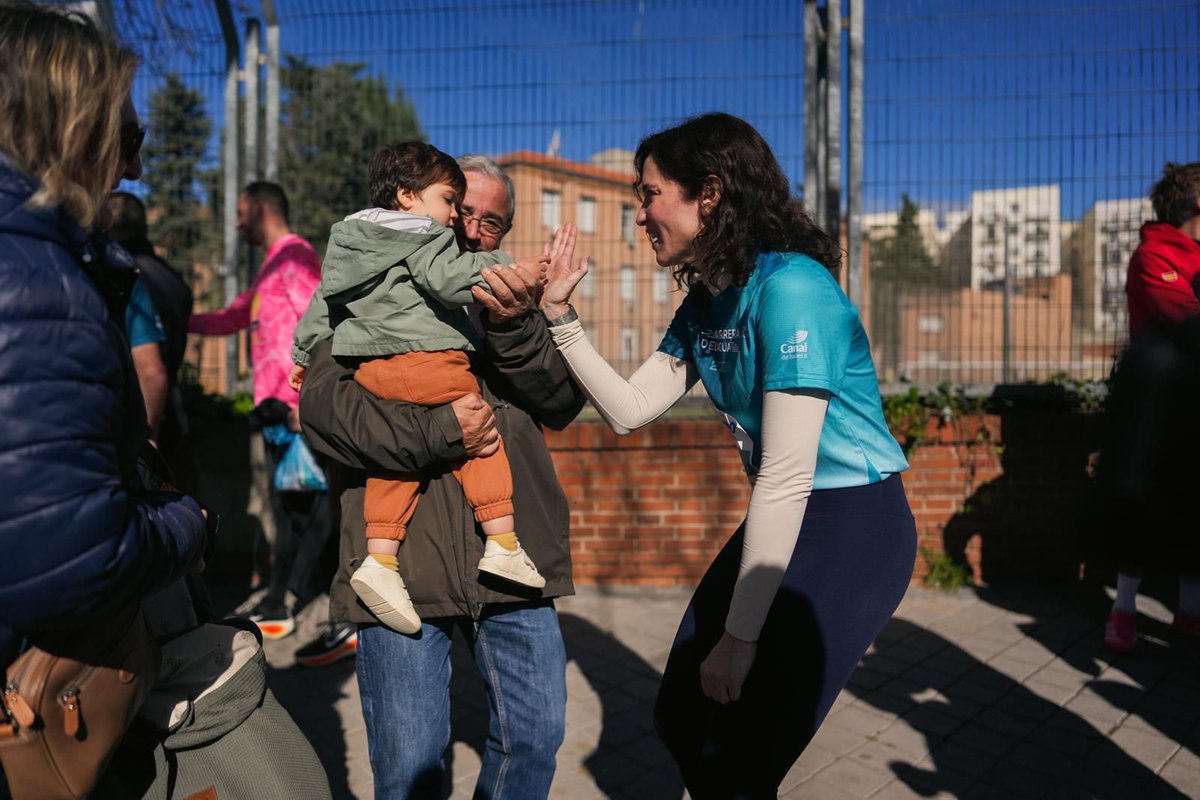 Isabel Díaz Ayuso tweet media