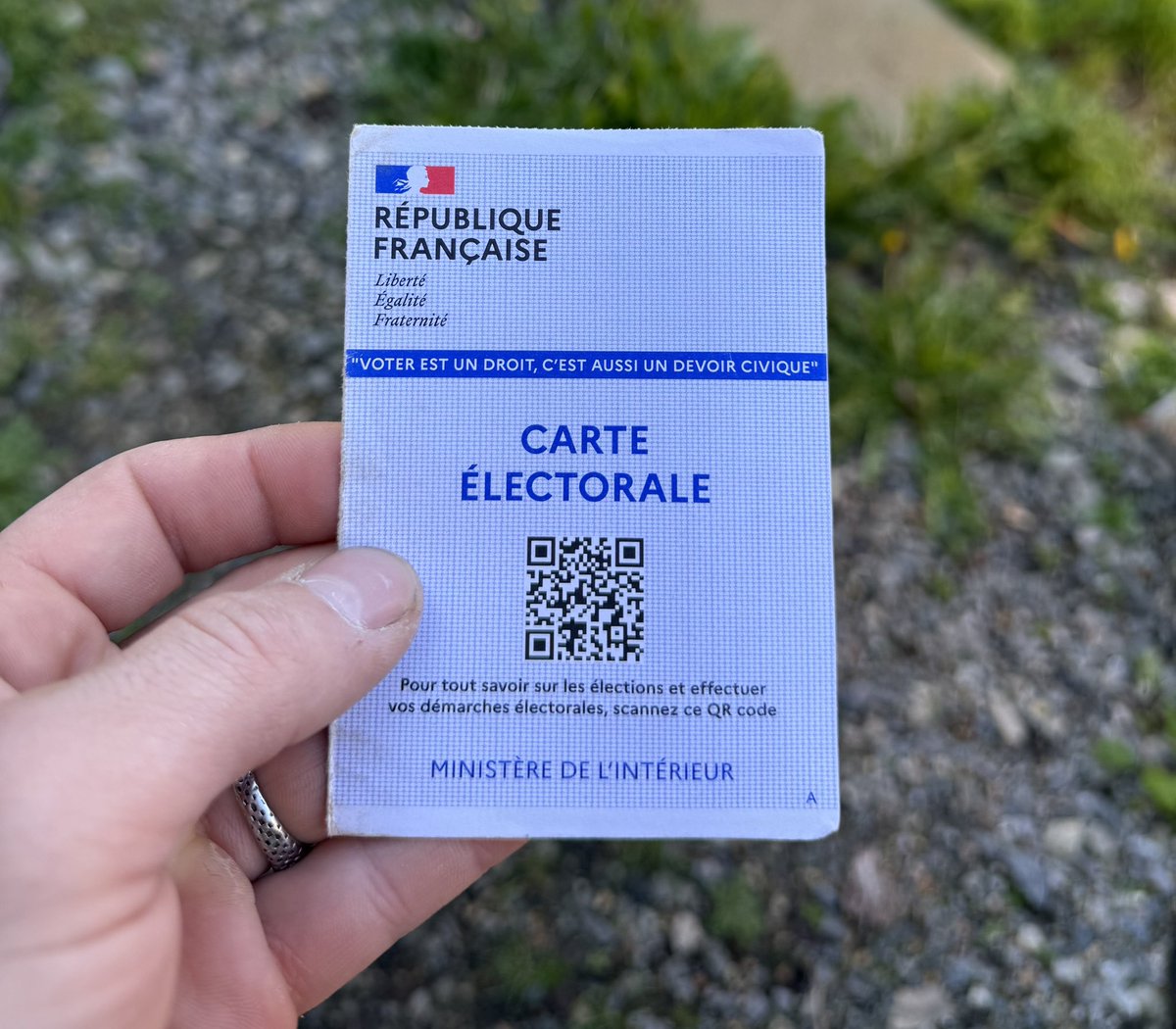 DylanDrouart's tweet photo. Premier tour des élections municipales ce dimanche 15 Mars. 
Le devoir citoyen 🗳️🇫🇷 https://t.co/gpFDcfSb5x