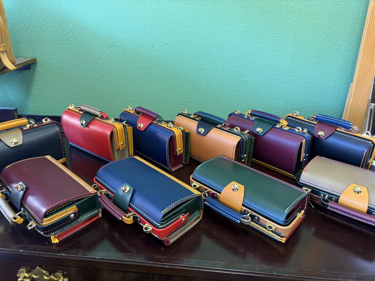 #知名度を上げたいので拡散してください
頑張って生きてます。