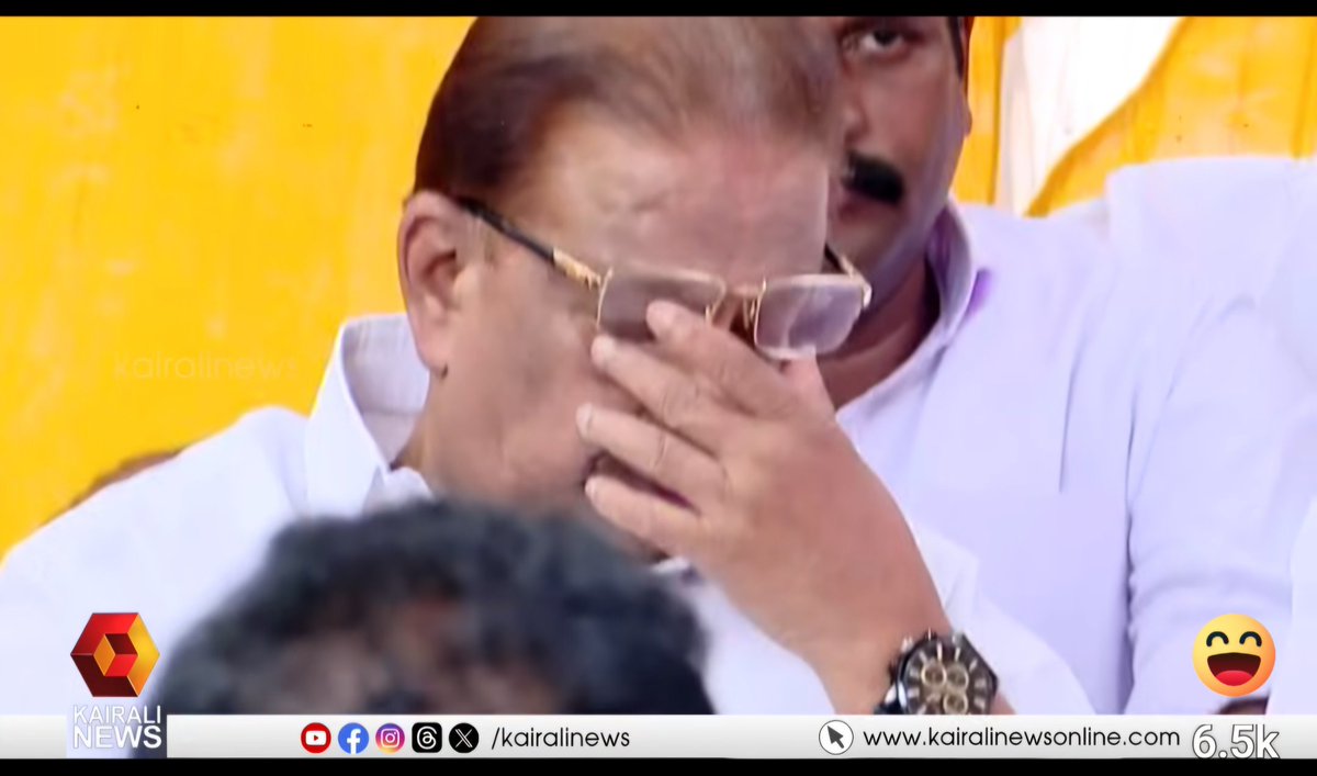 വർഗ്ഗീയതയോട് പൊരുതാൻ ആണെന്നെന്നും പറഞ്ഞ് കേന്ദ്രത്തിലോട്ട് ജയിച്ച് പോയ ലോക്‌സഭാ മെമ്പർ ആണ് ഇദ്ദേഹം.  എന്നിട്ടാണ് ഈ കരച്ചിൽ നാടകം ...🤗. 
  കേരളത്തിൽ തന്നെ മത്സരിക്കാൻ ആണ് താൽപ്പര്യം എങ്കിൽ പിന്നെ എന്തിനാണ് മിസ്റ്റർ നിങൾ കഴിഞ്ഞ ലോകസഭ തെരഞ്ഞെടുപ്പിൽ തനിക്ക് വോട്ട് നൽകിയ ജനതയെ