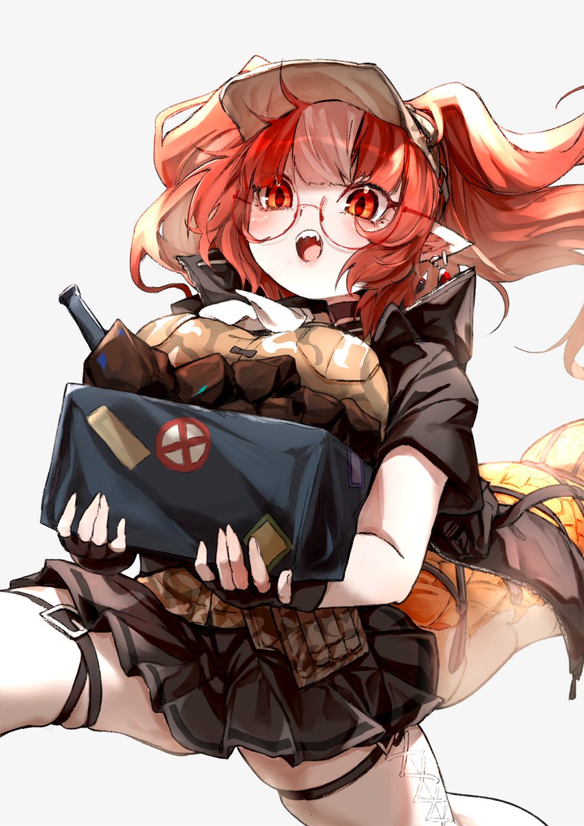 鋪月しきい👓skeb tweet media