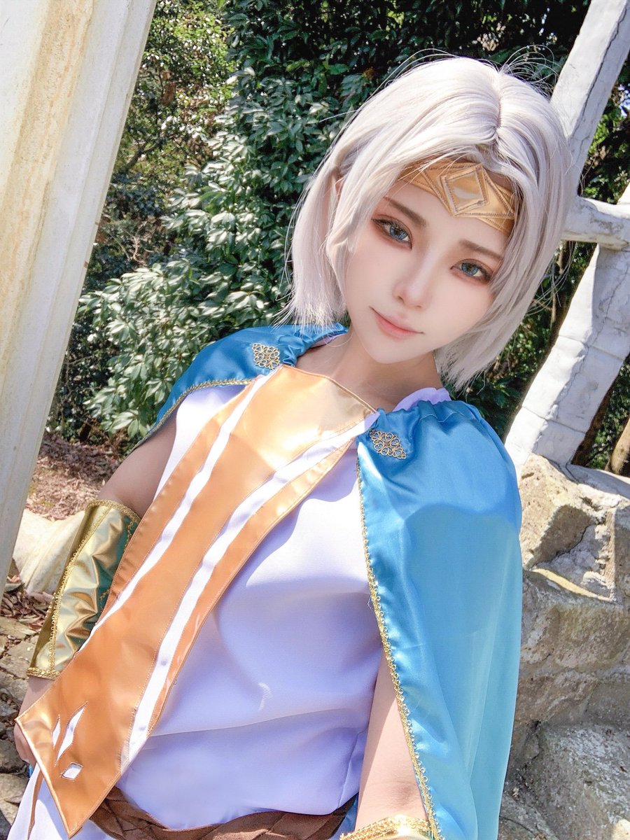 🌳遅速報🌳

今日は聖剣伝説3のヒースやってきました！✨
シャルちゃんと一緒にほのぼの撮影してきたよ。
まさか人生でヒース出来る日が来るとは…🙏✨感無量でした🥹❤️‍🔥