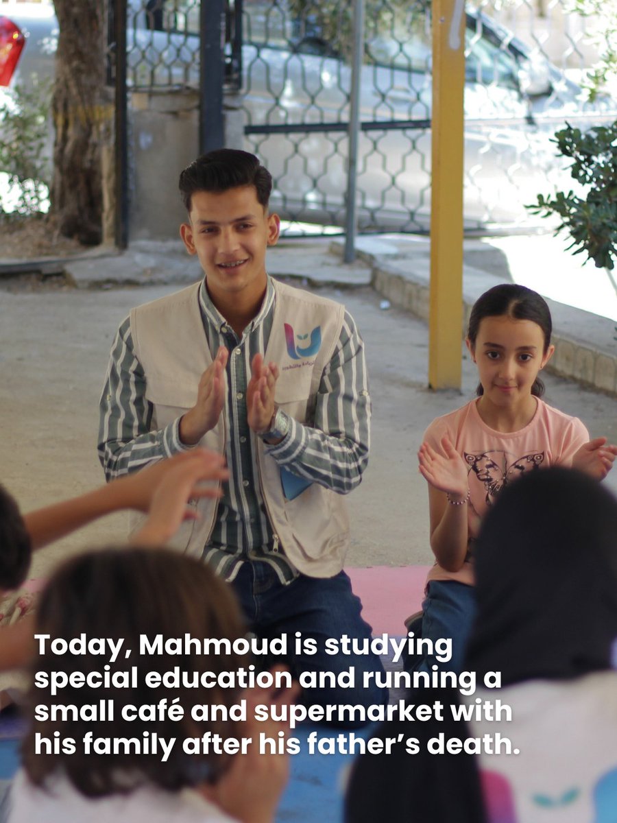 AmnaHealing's tweet photo. From participant to facilitator, Mahmoud’s journey reflects what becomes possible when young people have access to safe spaces, consistent support and the opportunity to lead. 

#AmnaOrg #Healing https://t.co/SHYIOTCXkI