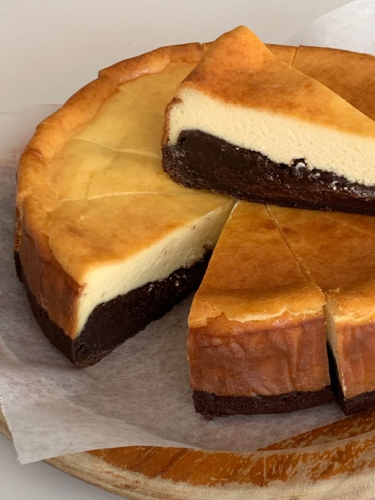 ️️️
Takjil: es buah dan cheese cake coklat. 
️️️