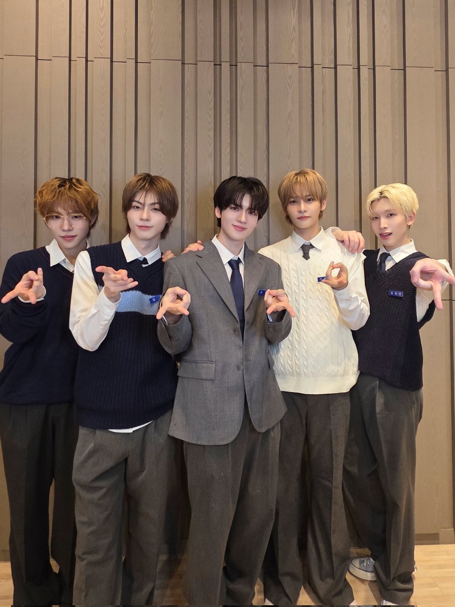 [#POW.pic] 260315

POW (파우) Single Album [COME TRUE] 발매 기념 팬사인회

#POW #파우 #ComeTrue #컴트루 #GRID #그리드