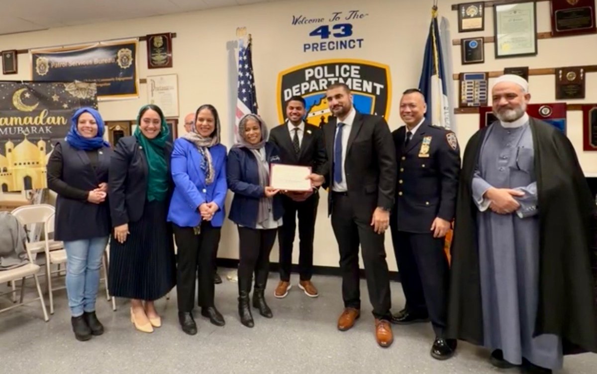 NYPD 43rd Precinct tweet media