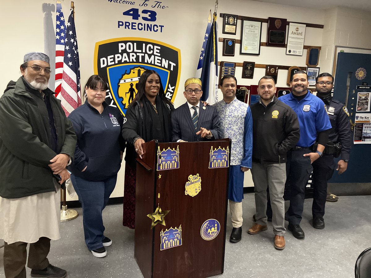 NYPD 43rd Precinct tweet media