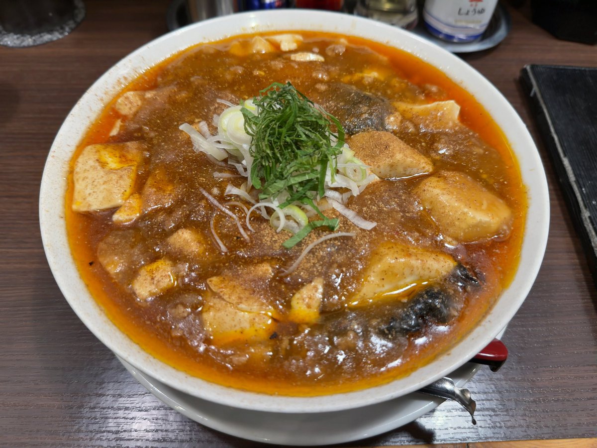 Sign_Zeta's tweet photo. 奈良から帰ってきて即ラーメン(麻婆麺)食いに行った

#麺屋Aishin河渡本店 https://t.co/hU3v2XxcMP
