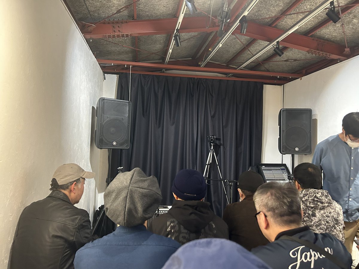 もぐもぐもぐ tweet media