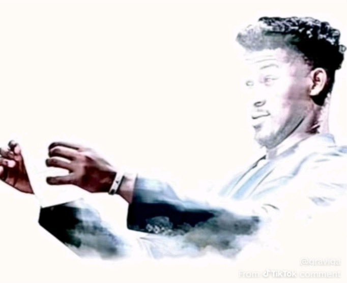 ™️©️®️😈 tweet media