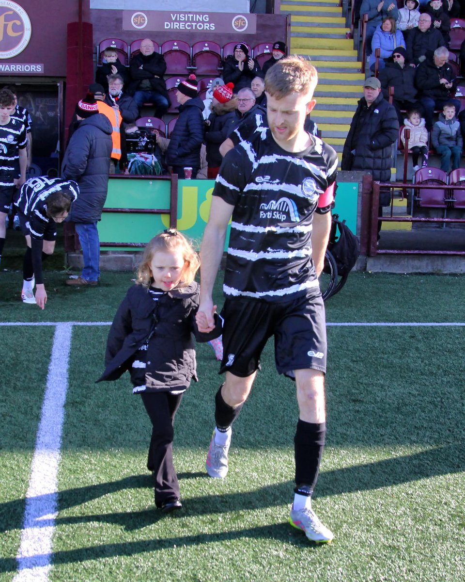 East Stirlingshire FC tweet media