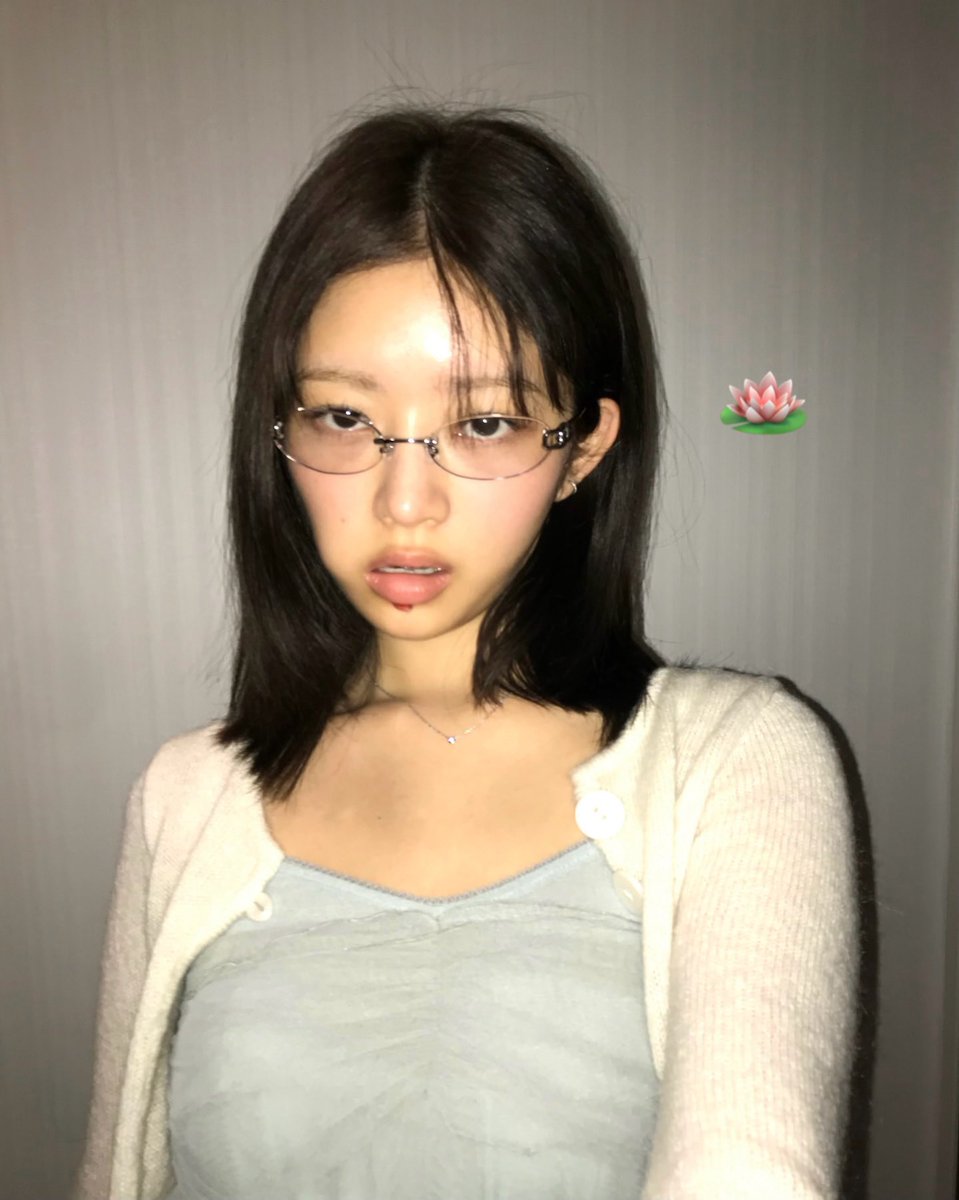 만두 tweet media