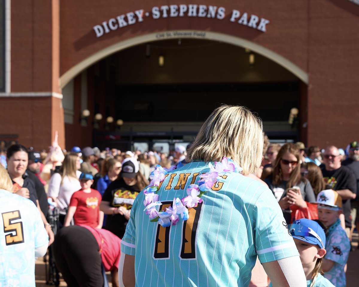 Arkansas Travelers tweet media