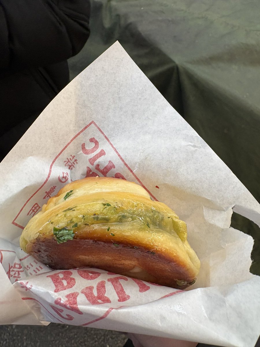 𝑀𝑎𝑛𝑜𝑎✨🍇🍡 tweet media