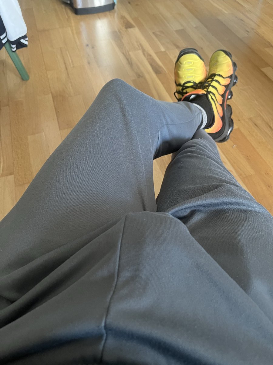 London Cash & Slave Master (5K) tweet media