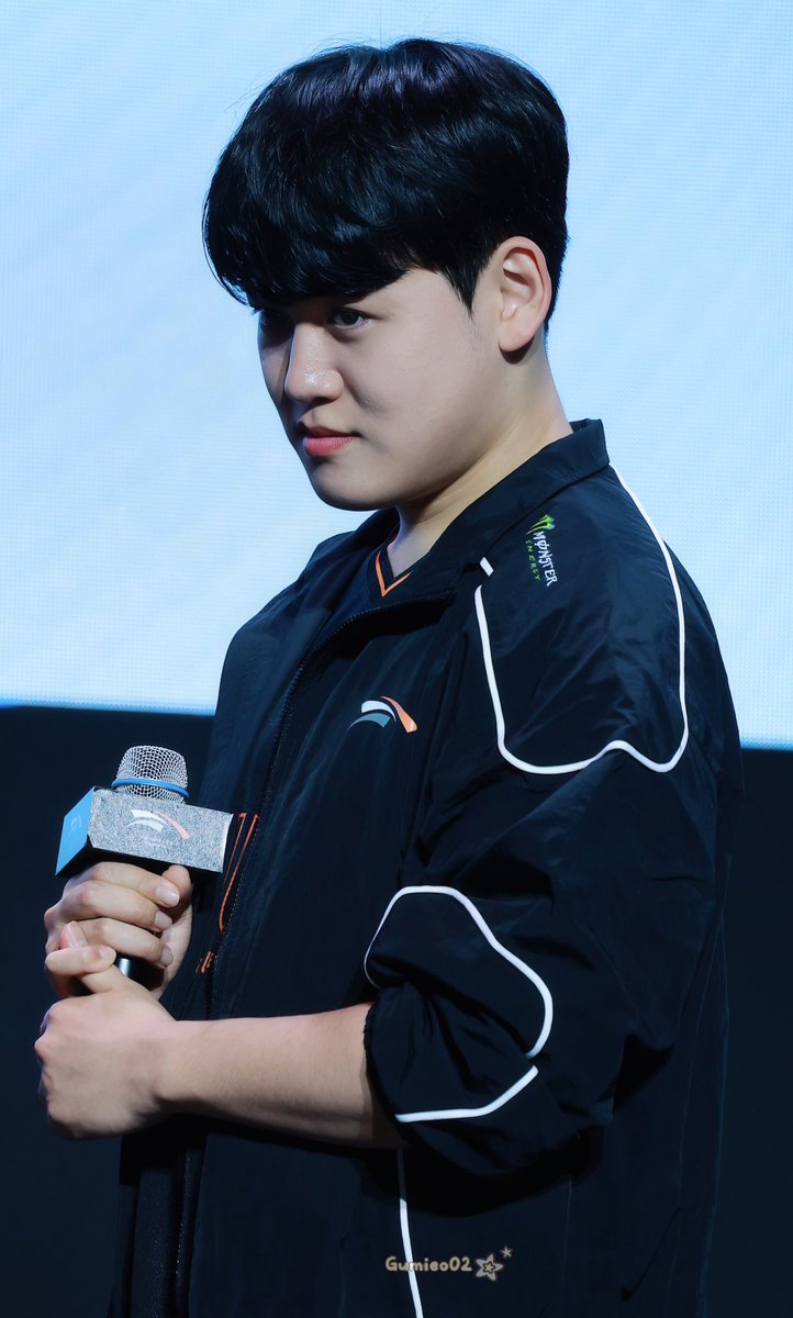 구미유시 ⁹⁸🍀 tweet media