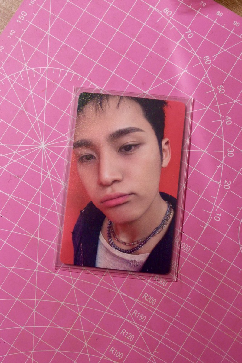 leslie! 🍀 tweet media