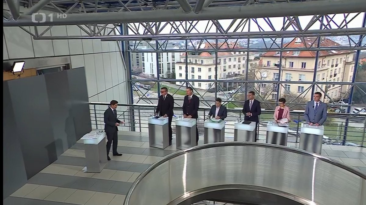 Peťulína Markvartová tweet media
