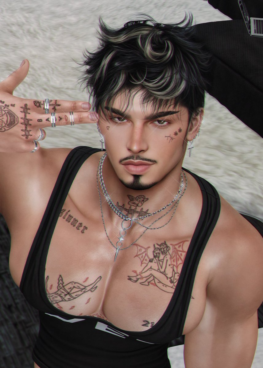 _eros360's tweet photo. im back https://t.co/6qiANsPEZa