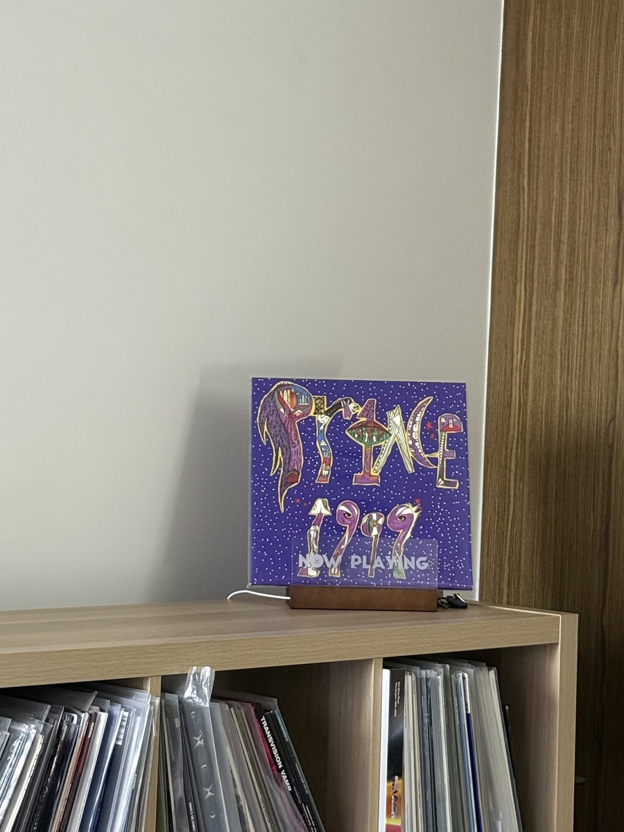 FreaksOnThisSide tweet media