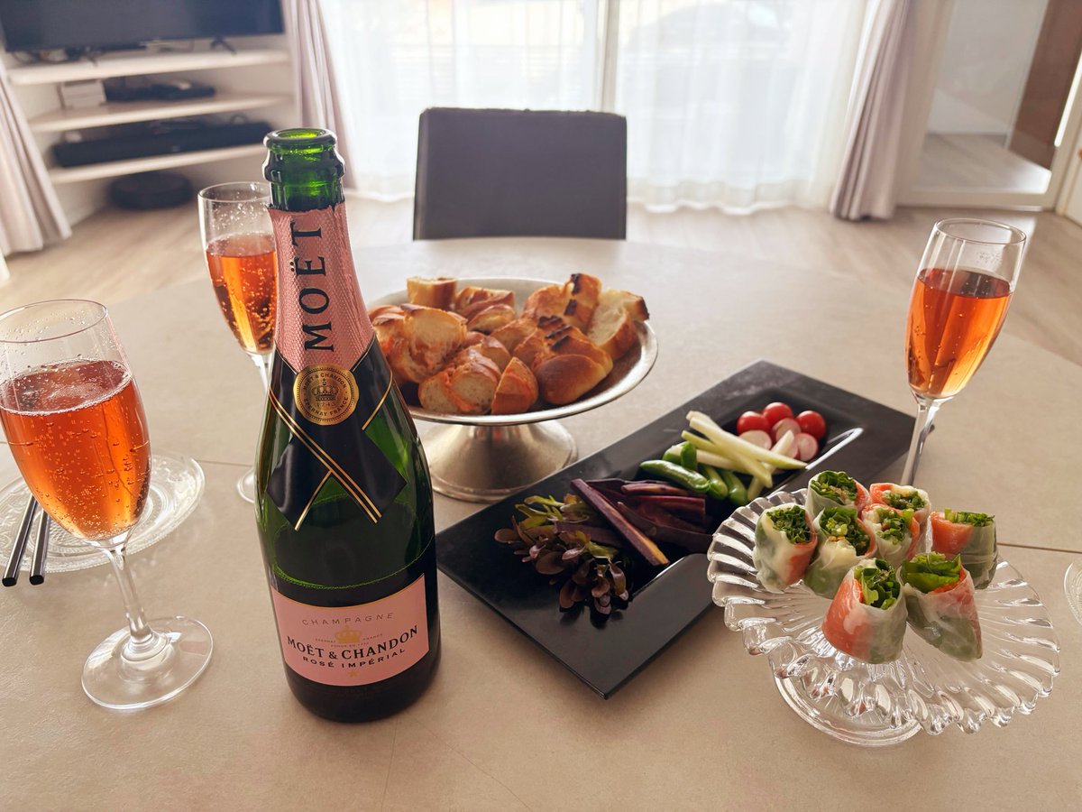 Ryoko TOKUHISA / 徳久良子 tweet media