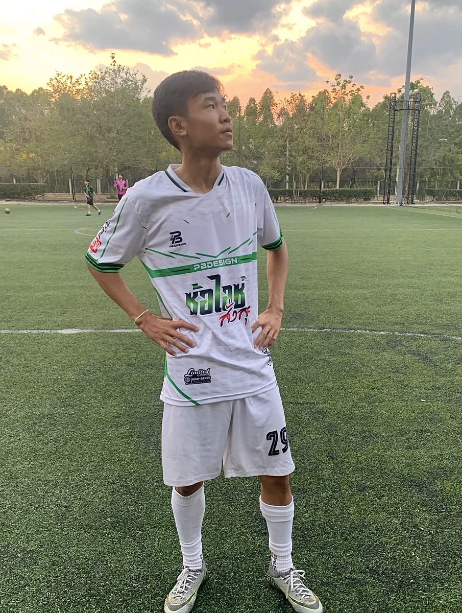 Soccer player ~⚽🧦👟 tweet media