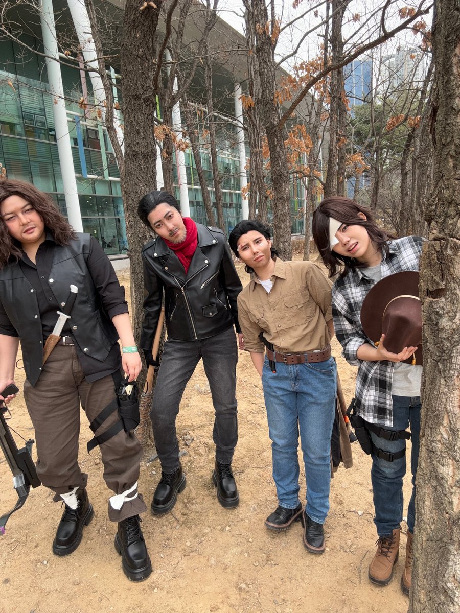 trainsidedoor's tweet photo. 아빠들 사랑해 효도할게~♡
@MSY_cos @chimcheree_ @zzapdarts2 https://t.co/6vAHjs6wyI
