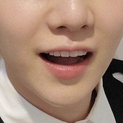 daily yoongi teef tweet media